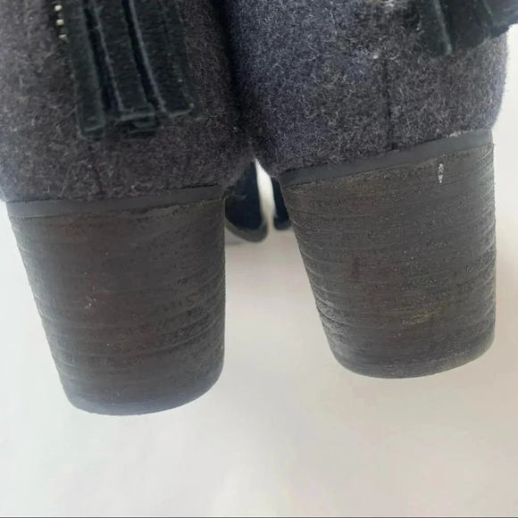 Toms Lacy Ankle Bootie Black and Grey Tassle Zipper Size 6.5 - Picture 9 of 13